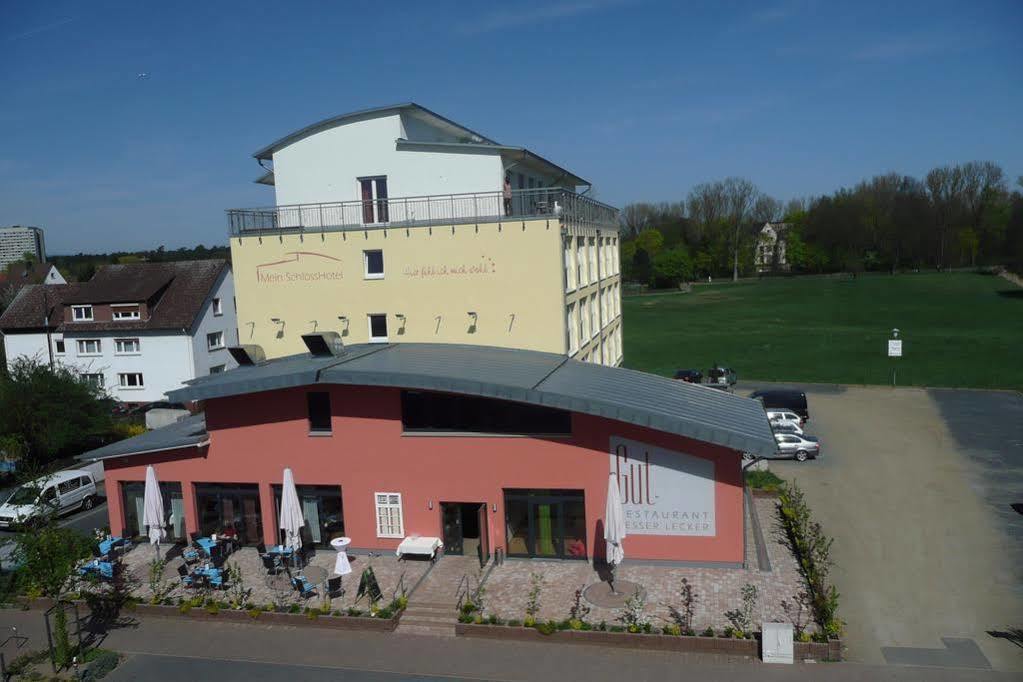 Mein Schlosshotel Heusenstamm Exterior photo